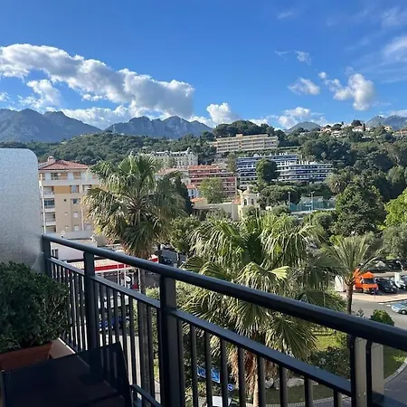 Lovely In With View